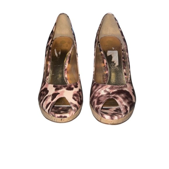 NWOT ISOLA Notte in Pink Champagne Leopard Print Peep Toe Stiletto Heels… - Picture 9 of 9